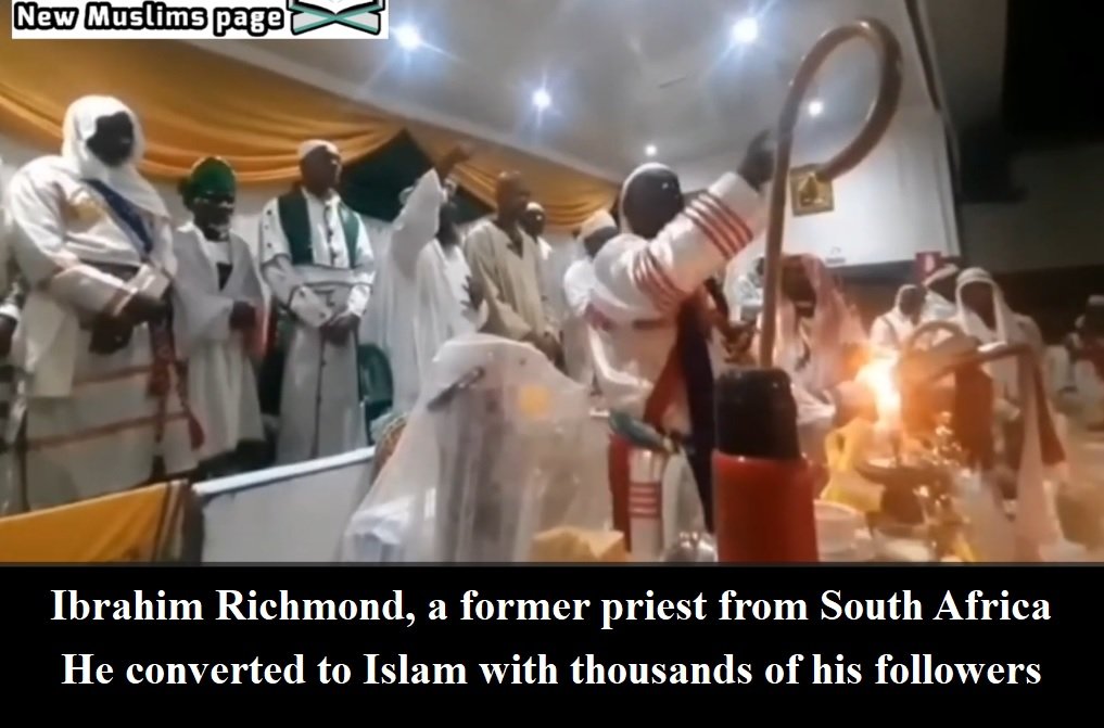 Ibrahim Richmond, a former priest from South Africa. He converted
to Islam with thousands of his followers. (Part 1)
